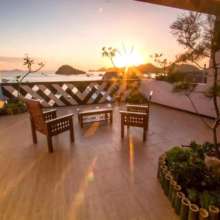 Dc Hotel & Hostel Labuan Bajo Exterior photo